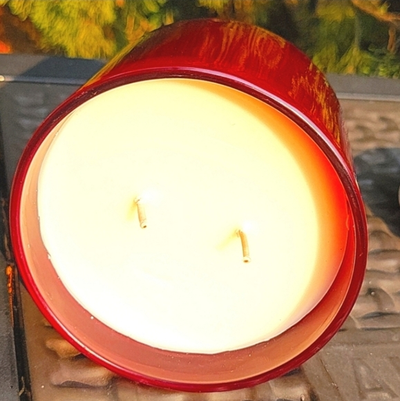 NEW Sand & Fog 'Be Your Own Kind of Beautiful' Honeysuckle Soy Candle - Picture 13 of 16